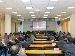 学校组织参加2020年全省教育系统全面从严治党暨普通中小学招生入学工作视频会议