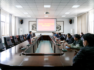 学校召开附属实验中学高三、初三年级学生返校疫情防控工作部署会