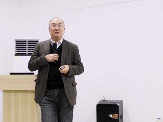 中国科学院大学科技管理学院院长霍国庆教授应邀来威廉希尔官网讲学